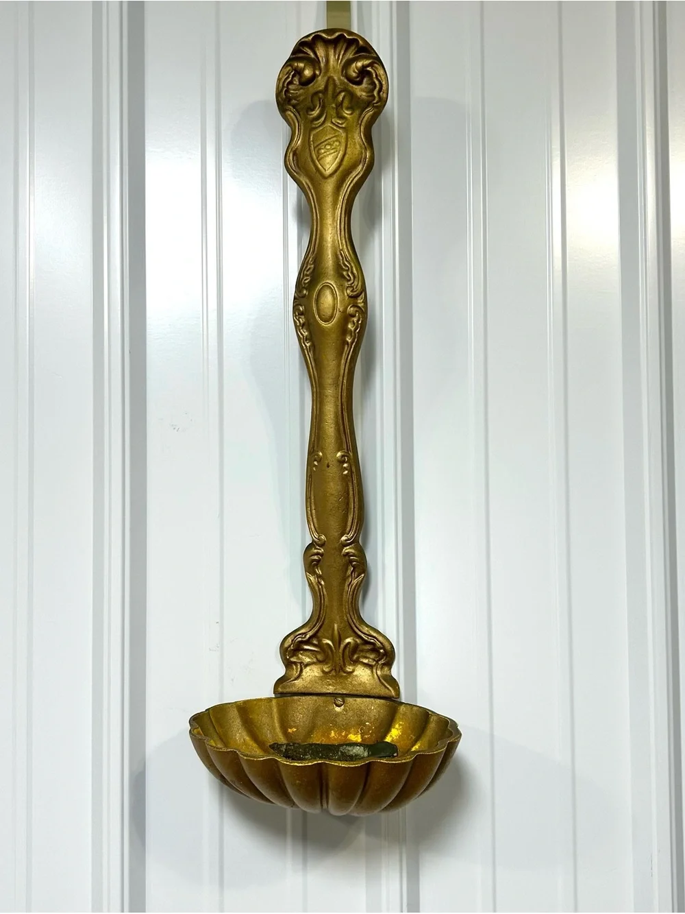 Home Interiors Gold Ornate Wall Pocket